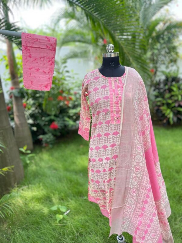 BABY PINK SUIT