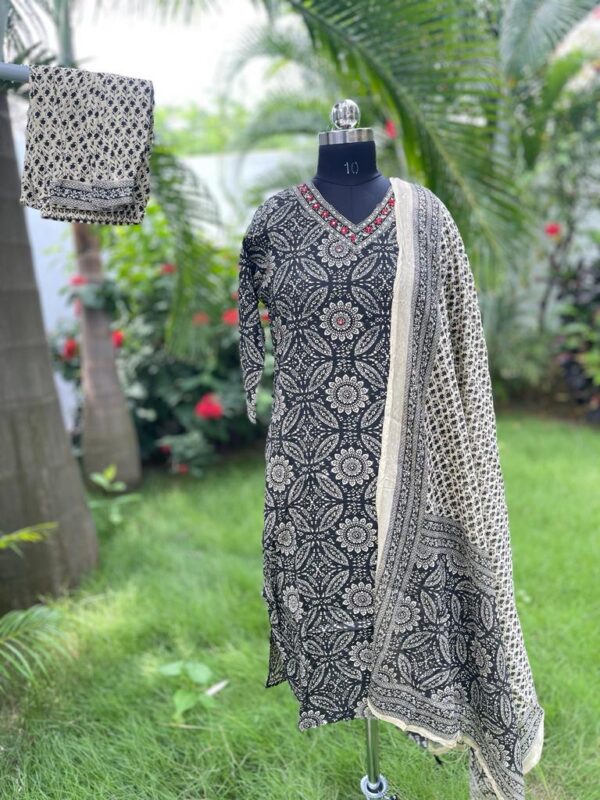 BLACK KALAMKARI SUIT
