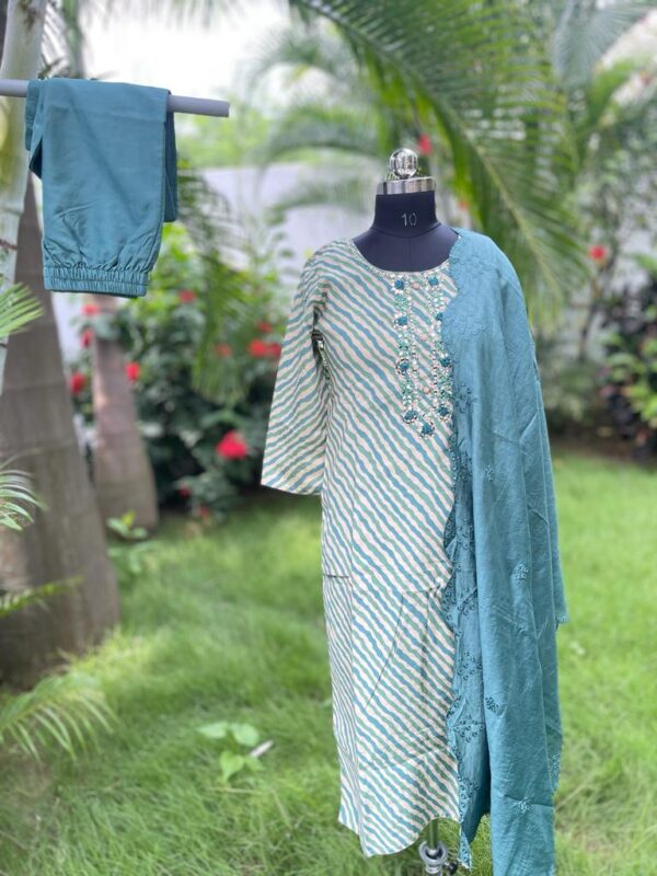 BLUE GREEN STRIPED SUIT