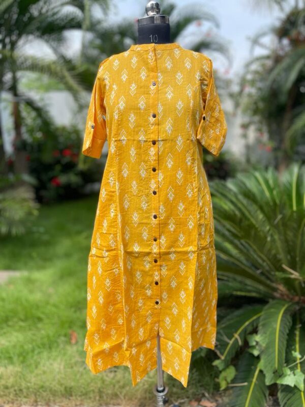 BUMBLEBEE IKKAT KURTA