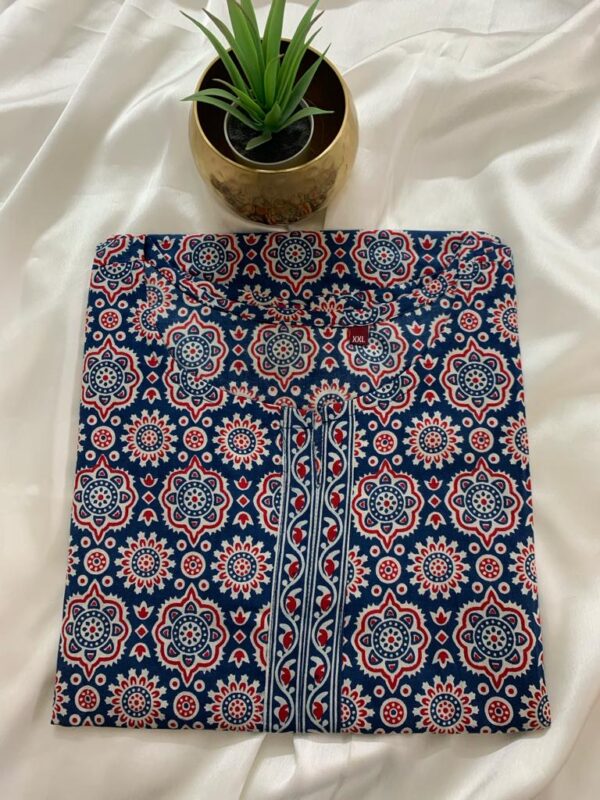 FLORAL PRINTED BLUE STRAIGHT KURTA