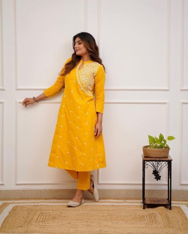 SIZZILING YELLOW SET - Image 2
