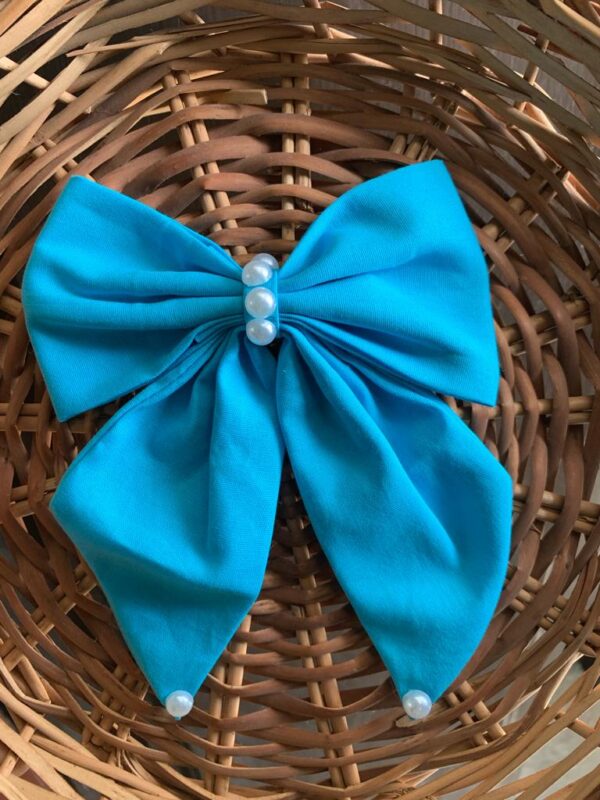 TAIL BOW CLIP